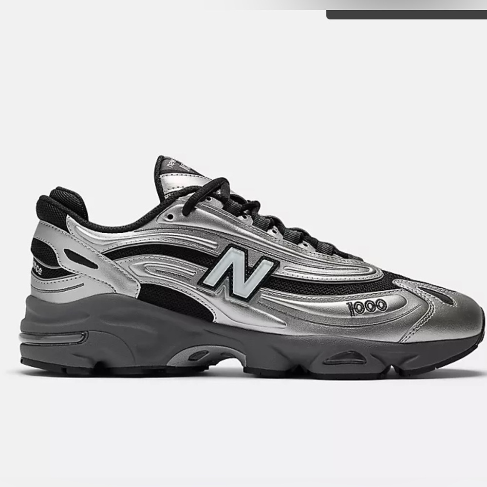 New Balance 1000